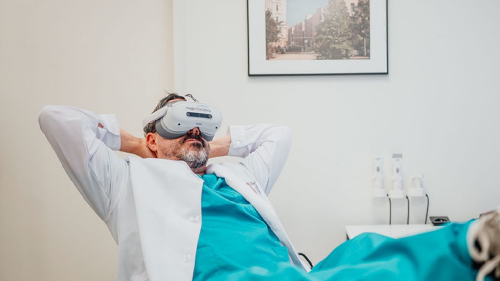 Neue Studie: VR-gestütztes Stressmanagement zeigt großes Potenzial für Unternehmen und Kliniken